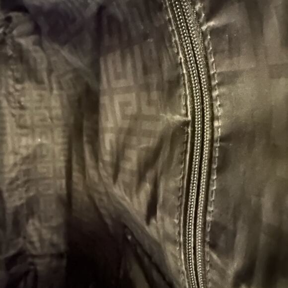 Givenchy Black and Gold Tote Bag with Givenchy earrings (NWT) - Picture 8 of 10